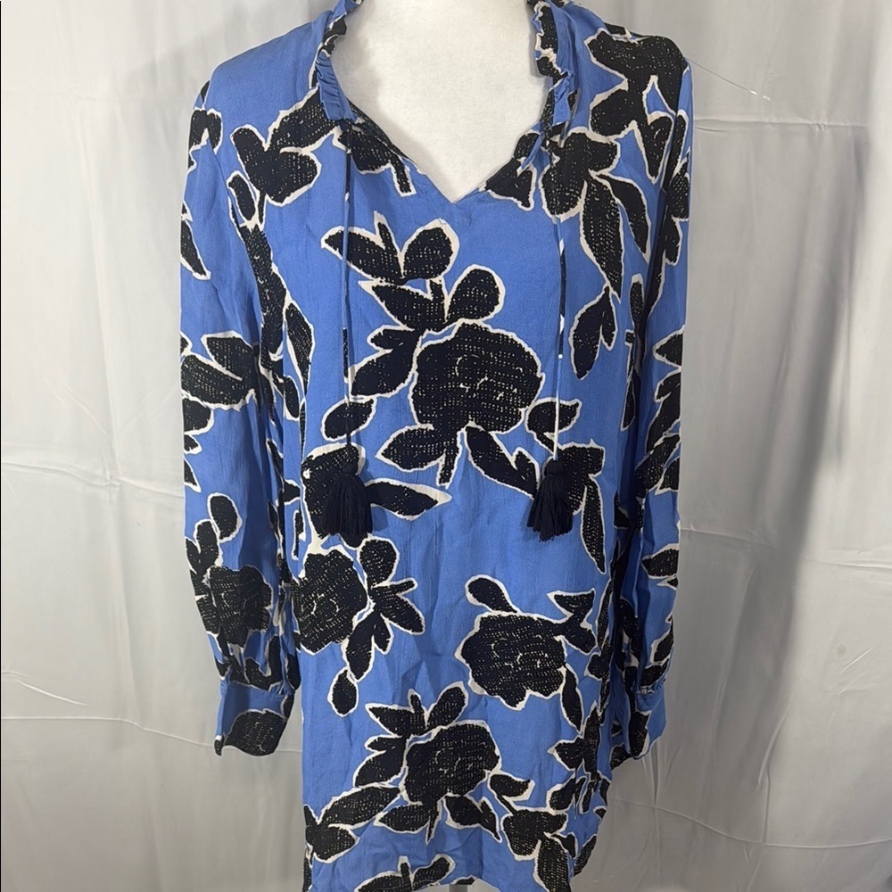 Masai Giovita Tunic Granada Sky Blue and Black Floral Size Medium